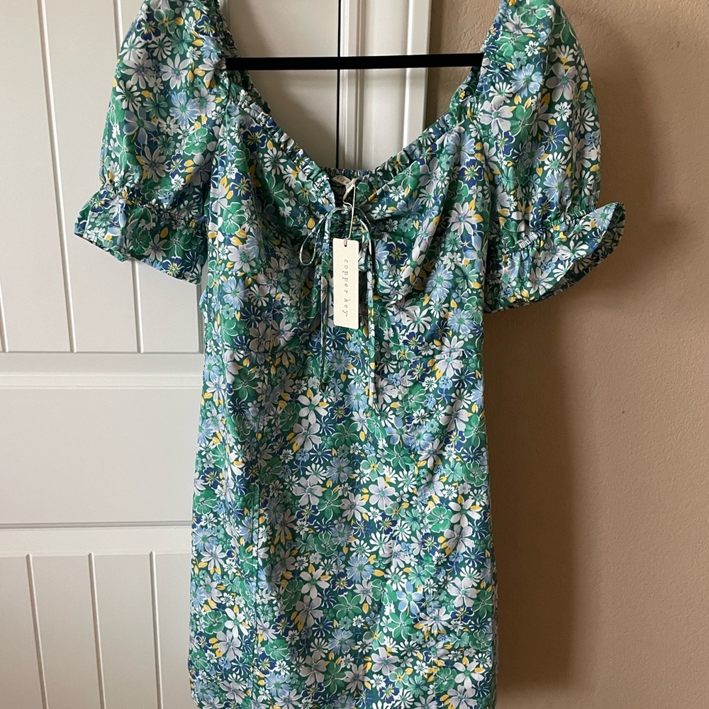 Green Floral Puff Sleeve Mini Dress